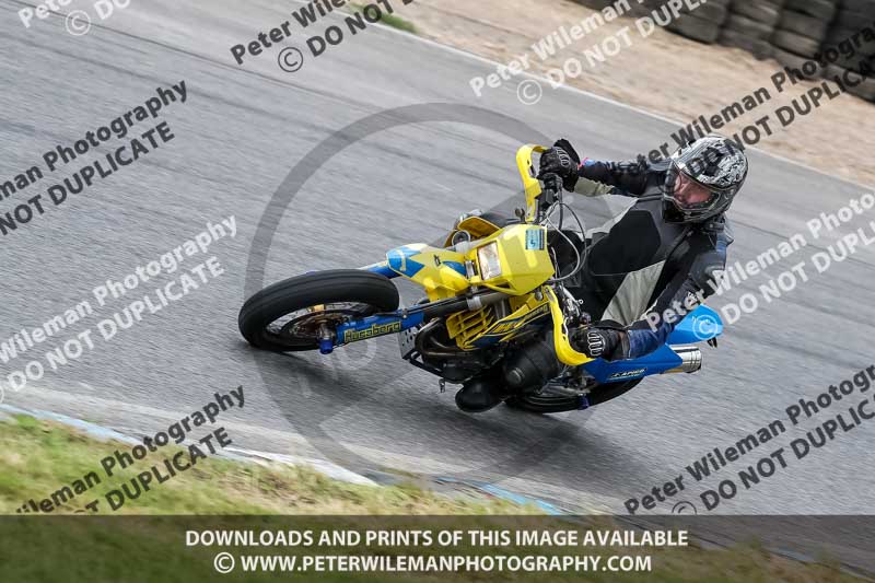 enduro digital images;event digital images;eventdigitalimages;lydden hill;lydden no limits trackday;lydden photographs;lydden trackday photographs;no limits trackdays;peter wileman photography;racing digital images;trackday digital images;trackday photos